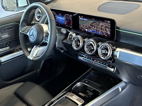 New 2026 Mercedes-Benz GLB 250 4MATIC image 29