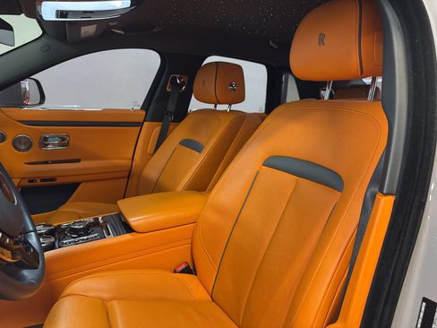 Used 2022 Rolls-Royce Ghost w/ Ghost Package AWD/4WD image 13