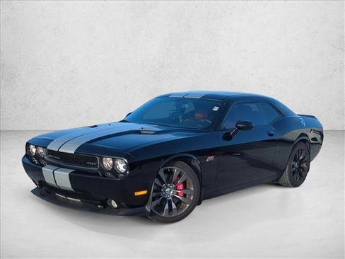 Used 2013 Dodge Challenger SRT8 w/ Premium Sound Group RWD image 1