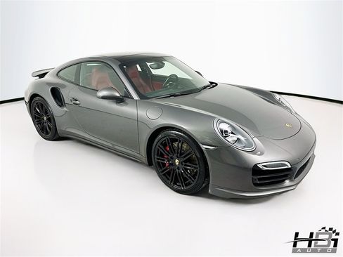 Used 2015 Porsche 911 Turbo image 4