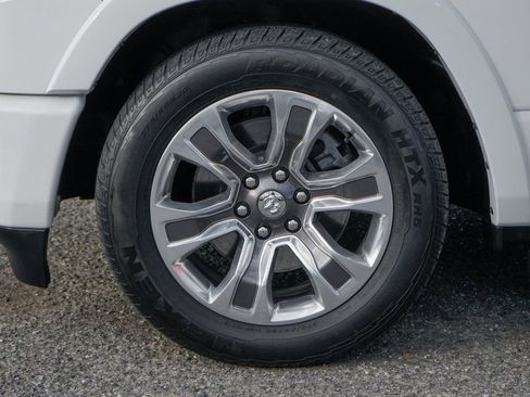 Used 2022 RAM 1500 Limited w/ Body Color Bumper Group image 45