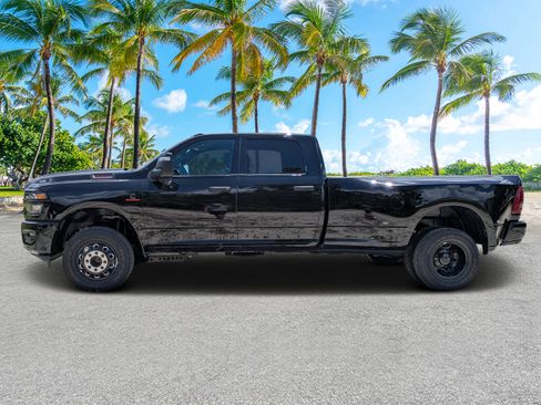 New 2026 RAM 3500 Big Horn AWD/4WD image 6