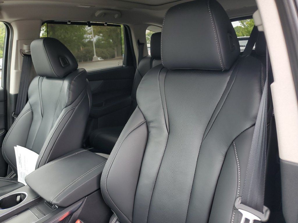 Certified 2026 Acura MDX w/ Technology Package FWD image 18