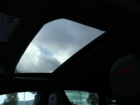 Used 2021 Toyota Avalon TRD image 29