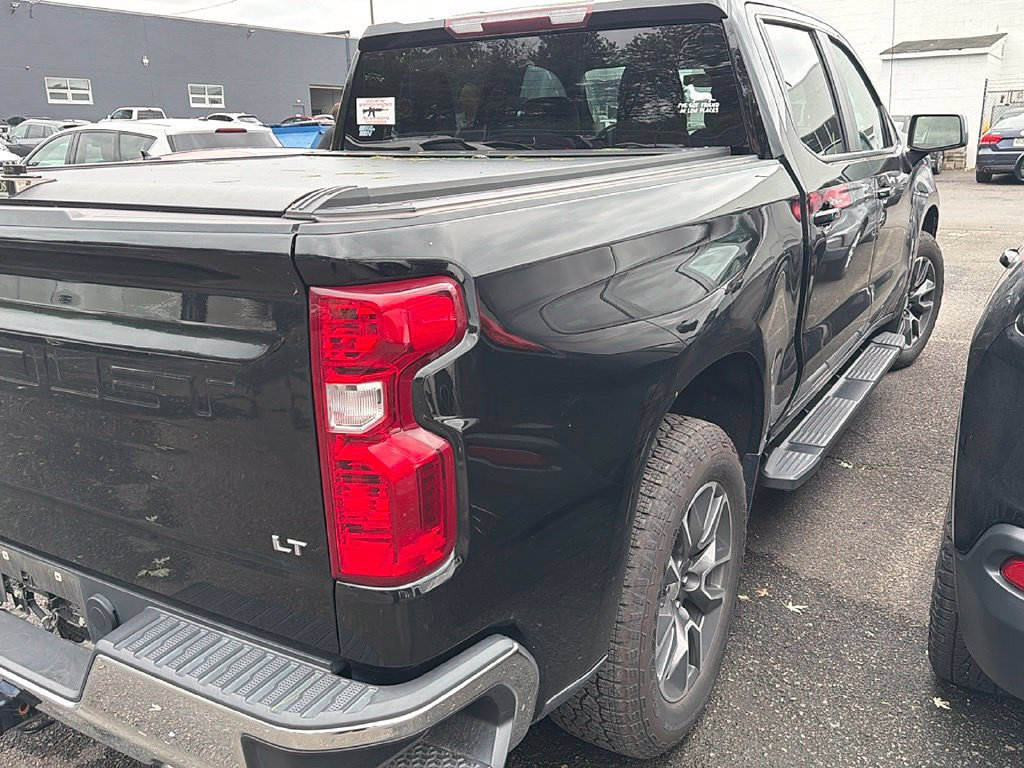 Certified 2021 Chevrolet Silverado 1500 LT w/ Z71 Off-Road Package AWD/4WD image 7