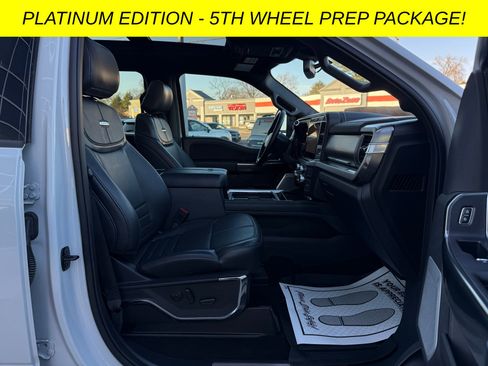 Used 2025 Ford F250 Platinum image 25