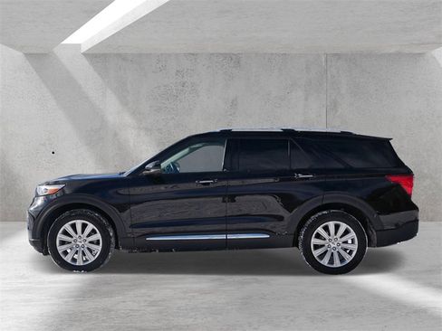 Certified 2023 Ford Explorer Limited w/ Limited Technology Package image 5