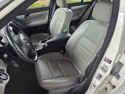 Used 2008 Mercedes-Benz C 300 C 300 Sport 4MATIC image 14