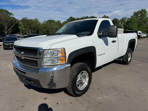 Used 2008 Chevrolet Silverado 2500 W/T w/ Snow Plow Prep Package AWD/4WD image 1