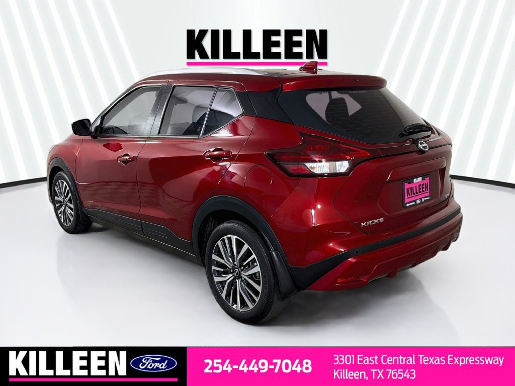 Used 2023 Nissan Kicks SV FWD image 7