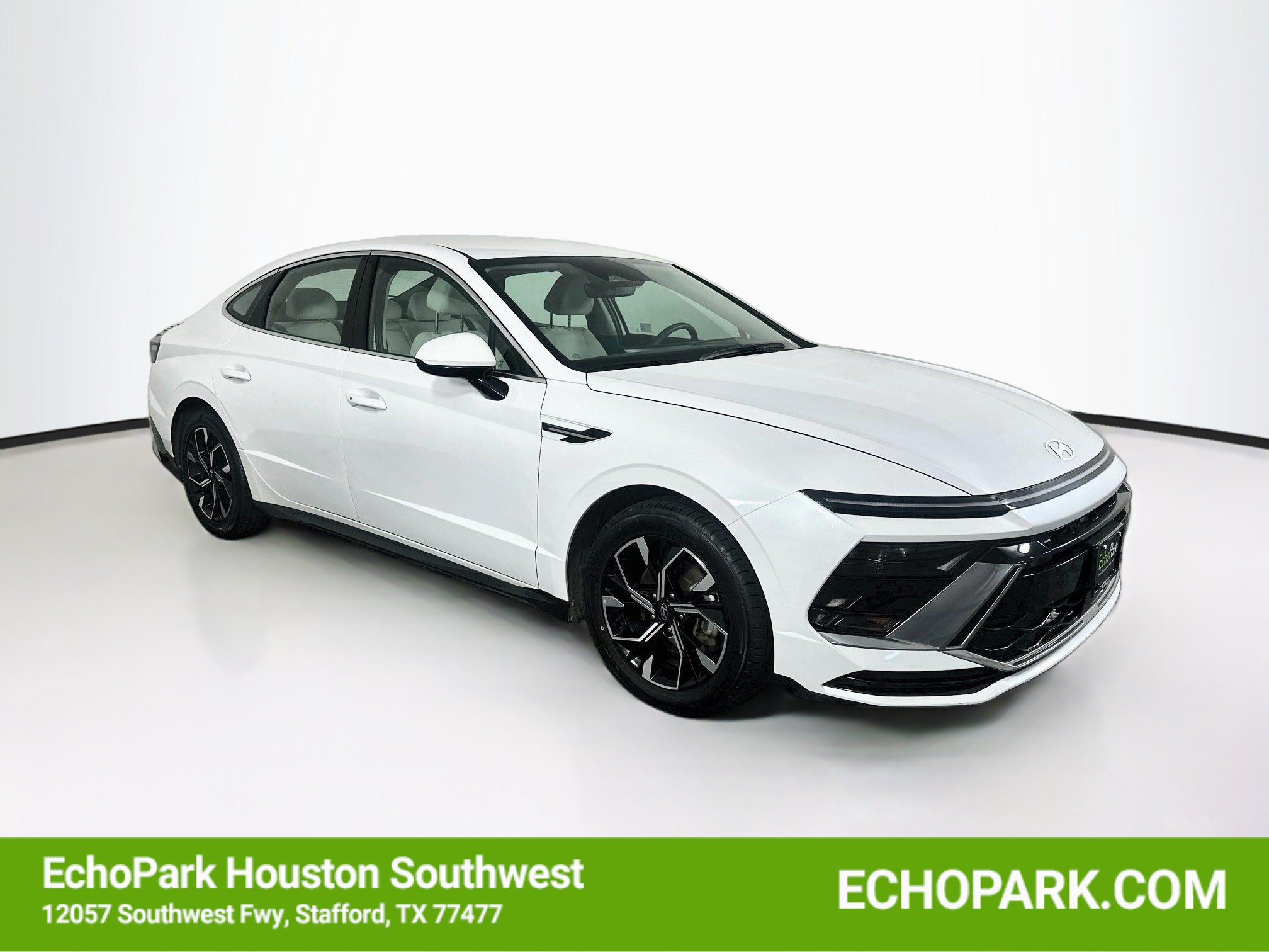 Used 2025 Hyundai Sonata SEL FWD image 1