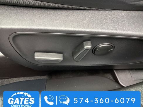 Used 2025 Ford Escape ST-Line image 14