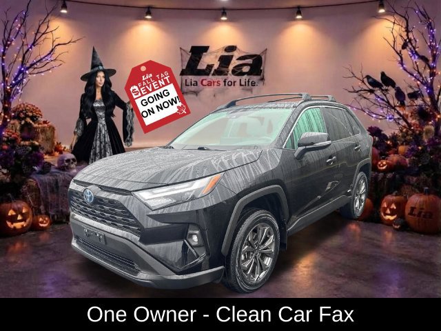 Used 2024 Toyota RAV4 XLE Premium w/ Weather Package AWD/4WD image 8