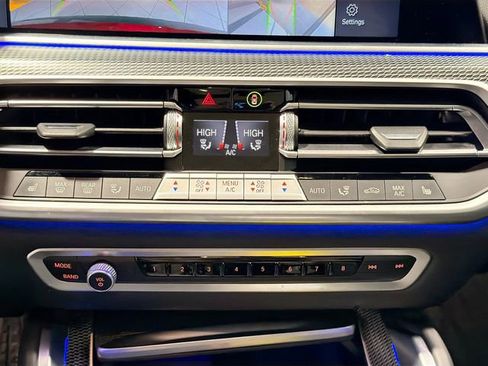 Used 2023 BMW X6 xDrive40i w/ M Sport Package image 14