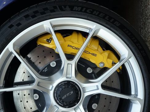 Used 2023 Porsche 911 GT3 image 35