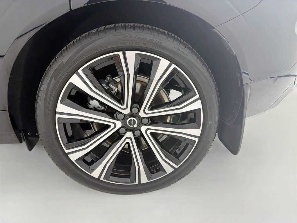 Used 2023 Volvo XC60 B5 Ultimate AWD/4WD image 37