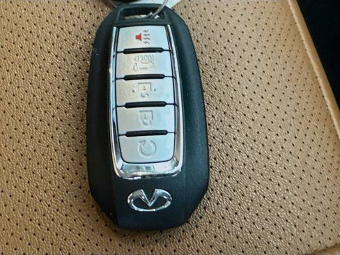 Used 2023 INFINITI QX60 Sensory w/ Vision Package image 38