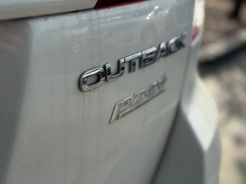 Used 2013 Subaru Outback 2.5i Limited w/ Moonroof Pkg image 53