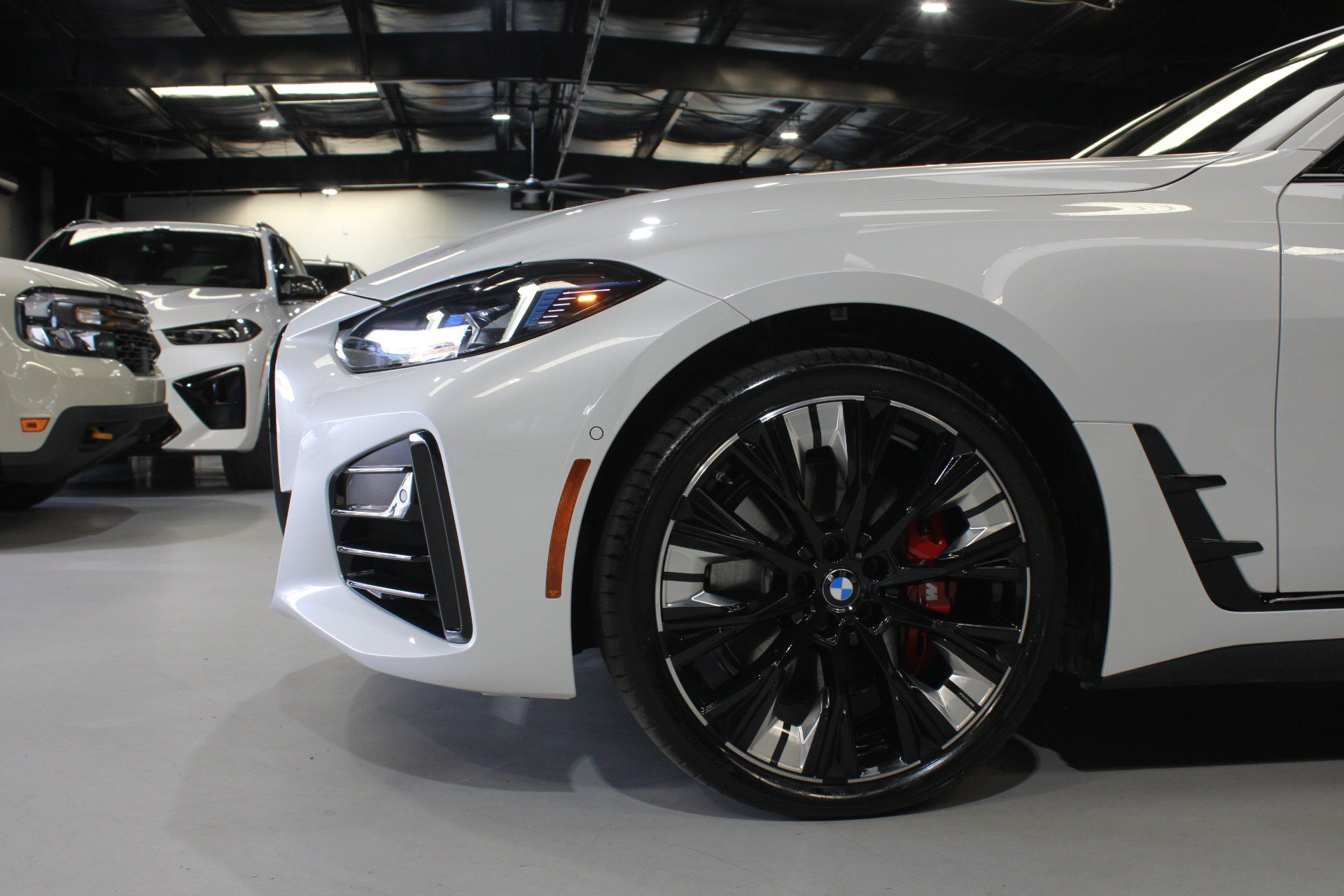 Used 2026 BMW M440i w/ Premium Package RWD image 4