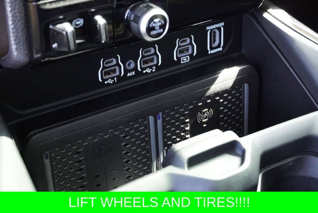 Used 2025 RAM 3500 Longhorn AWD/4WD image 32