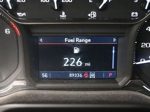 Used 2019 GMC Sierra 1500 SLT w/ SLT Premium Package image 32