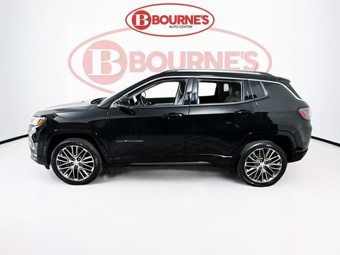 Used 2022 Jeep Compass Limited w/ Elite Group AWD/4WD image 7