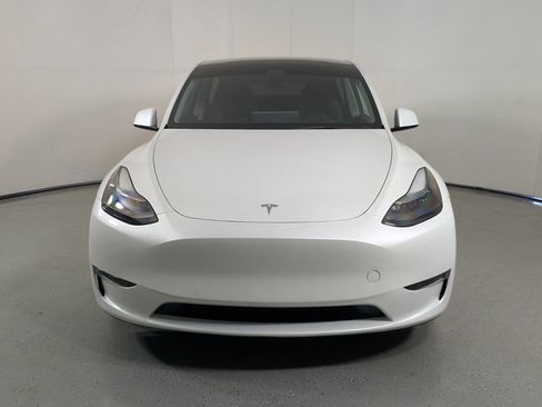 Used 2022 Tesla Model Y Performance AWD/4WD image 2