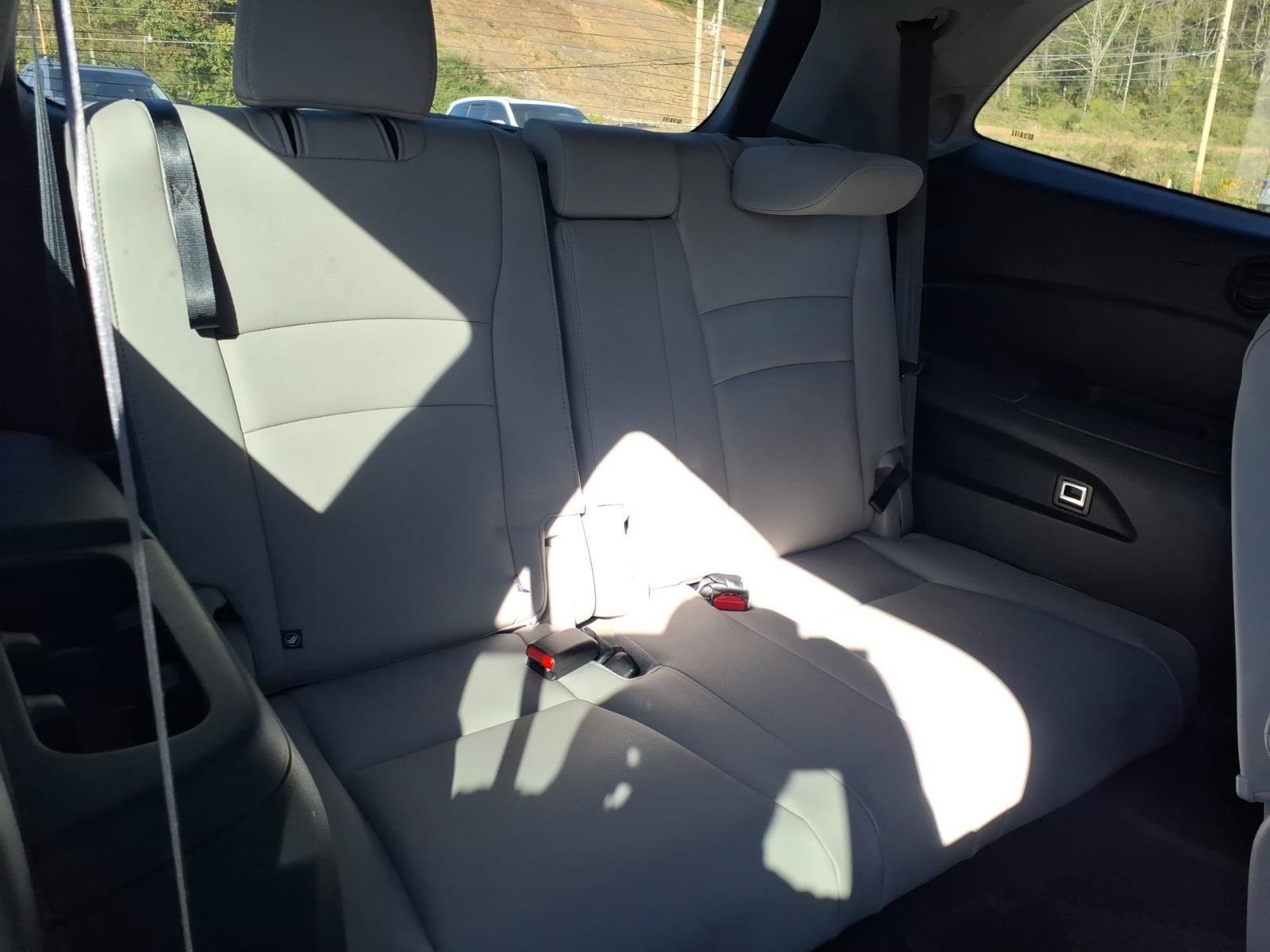 Certified 2022 Honda Pilot Touring image 22