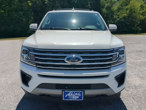 Certified 2020 Ford Expedition XLT w/ Equipment Group 202A AWD/4WD image 7