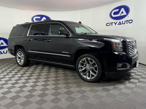 Used 2018 GMC Yukon XL Denali w/ Denali Ultimate Package image 1