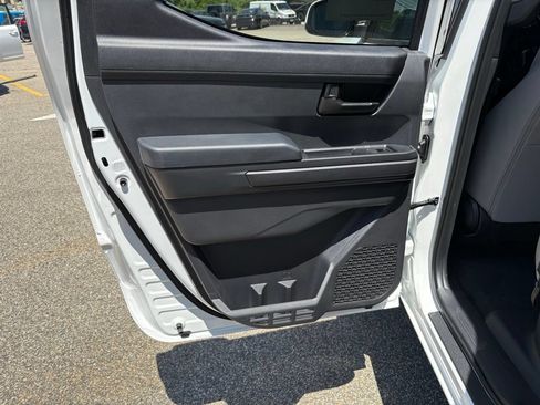 New 2026 Toyota Tacoma SR5 AWD/4WD image 16