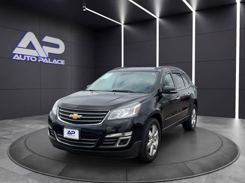 Used 2017 Chevrolet Traverse Premier image 1