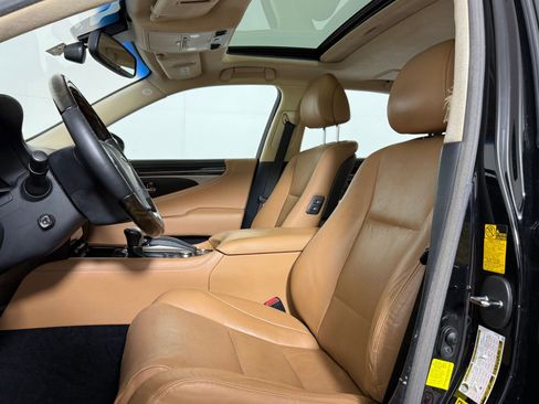 Used 2014 Lexus LS 460 L image 5