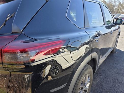 Certified 2024 Nissan Rogue S image 5