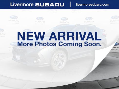 Used 2024 Subaru Crosstrek 2.0i Premium AWD/4WD image 1