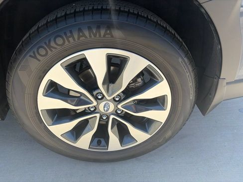 Certified 2024 Subaru Outback Limited AWD/4WD image 42