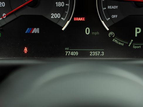 Used 2015 BMW M4 Coupe image 48