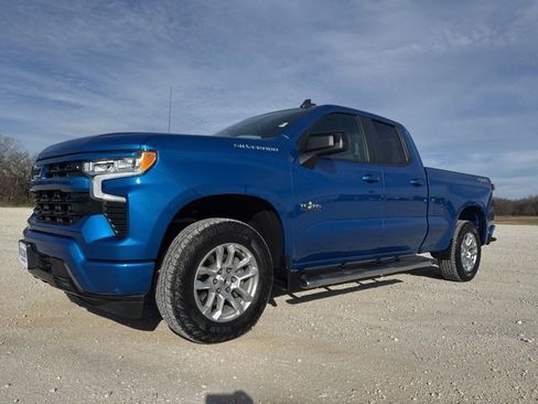 Used 2022 Chevrolet Silverado 1500 RST image 1