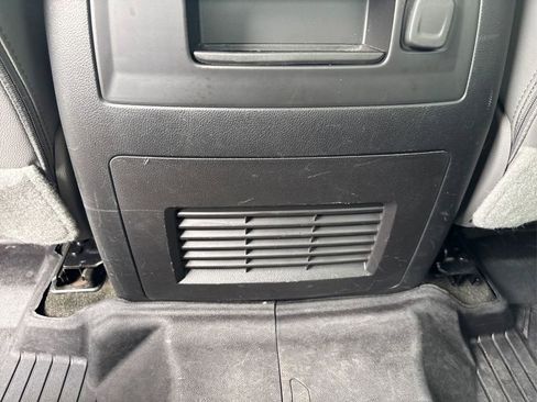 Used 2018 GMC Sierra 1500 SLT image 34