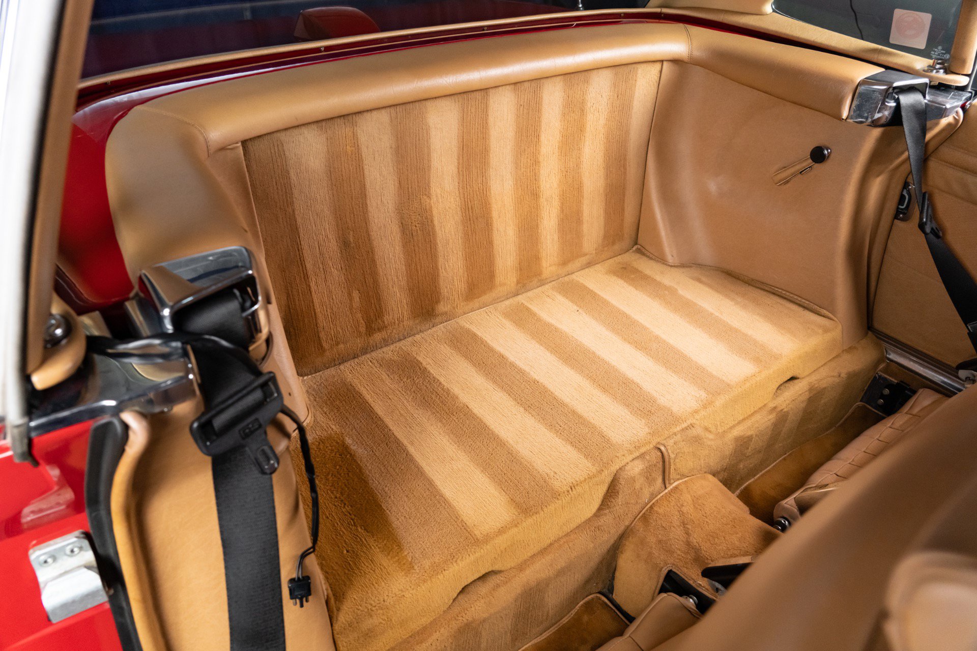 Used 1987 Mercedes-Benz 560 SL image 29
