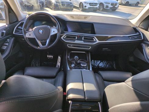 Used 2020 BMW X7 xDrive40i w/ Premium Package image 19