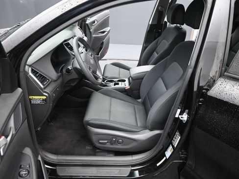 Used 2018 Hyundai Tucson SEL w/ Cargo Package image 9