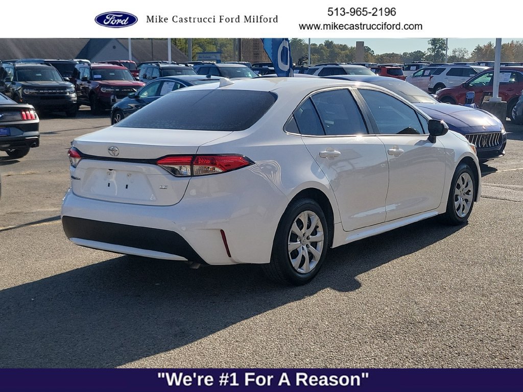 Used 2020 Toyota Corolla LE FWD image 5