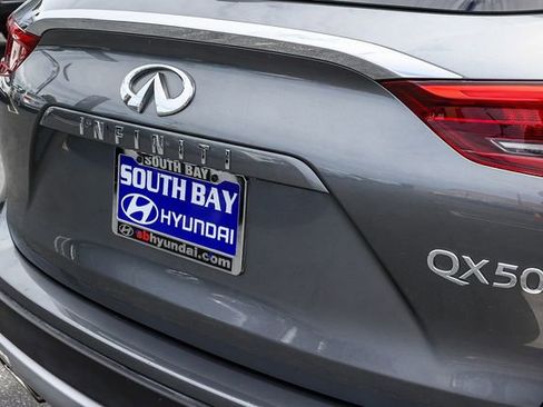 Used 2019 INFINITI QX50 Pure FWD image 7