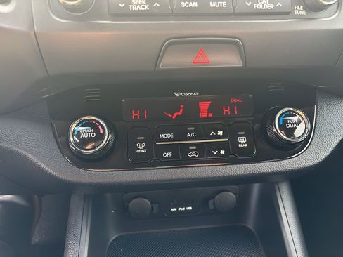 Used 2011 Kia Sportage EX image 23