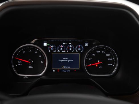 Used 2021 Chevrolet Tahoe High Country w/ Premium Package AWD/4WD image 28