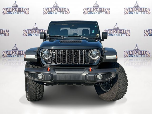 Used 2024 Jeep Gladiator Mojave w/ Technology Group AWD/4WD image 8