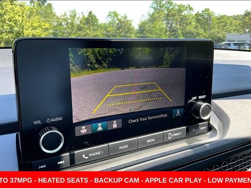 Used 2025 Honda Accord SE image 14