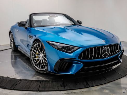 Used 2022 Mercedes-Benz SL 63 AMG 4MATIC image 32