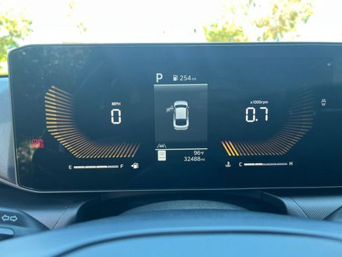 Used 2025 Kia K4 FWD image 39